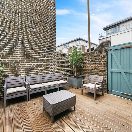 Royal Greenwich Hospitality London Exterior photo