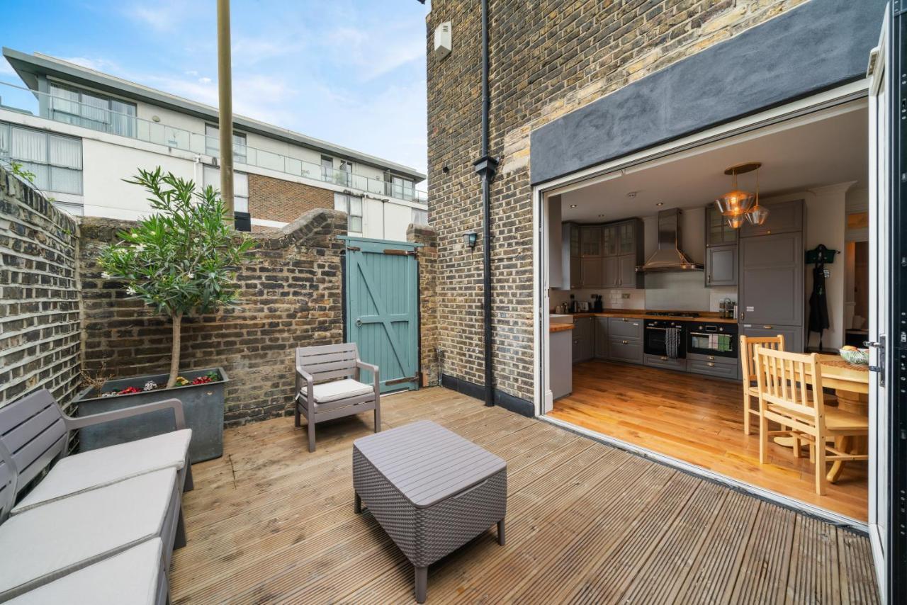 Royal Greenwich Hospitality London Exterior photo